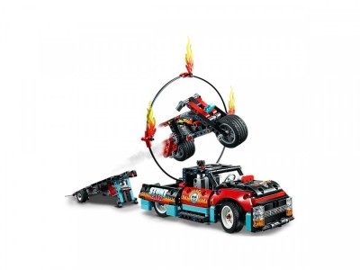 LEGO 42106 - Шоу трюков на грузовиках и мотоциклах