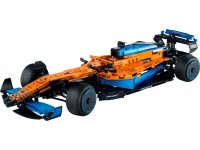Гоночный автомобиль McLaren Formula 1